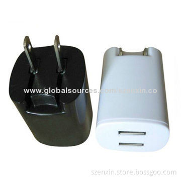 Dual USB Power Adapter with Folding Blade